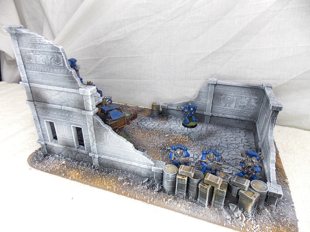 WARGAMING TERRAIN PAINTED BUILDING