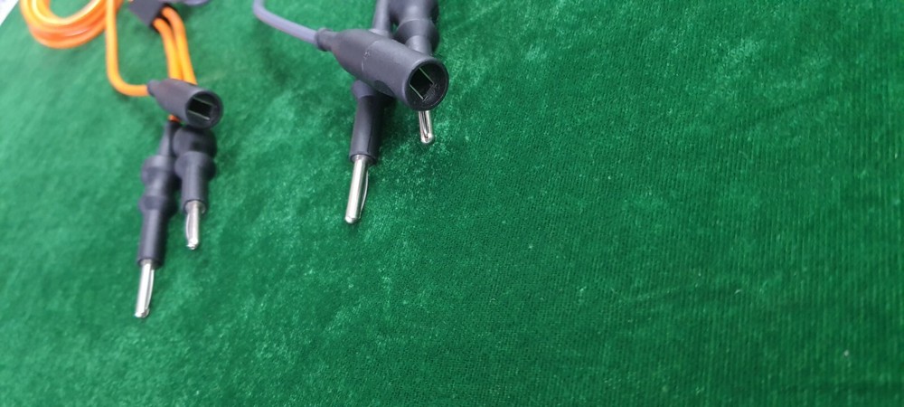 2pc Laparoscopic Bipolar Cable Endoscopy Laparoscopy Surgical Instruments