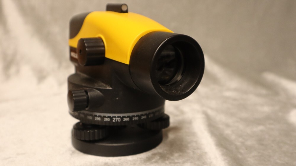 Northwest Instrument NCL32 32x Automatic Construction Level in Case