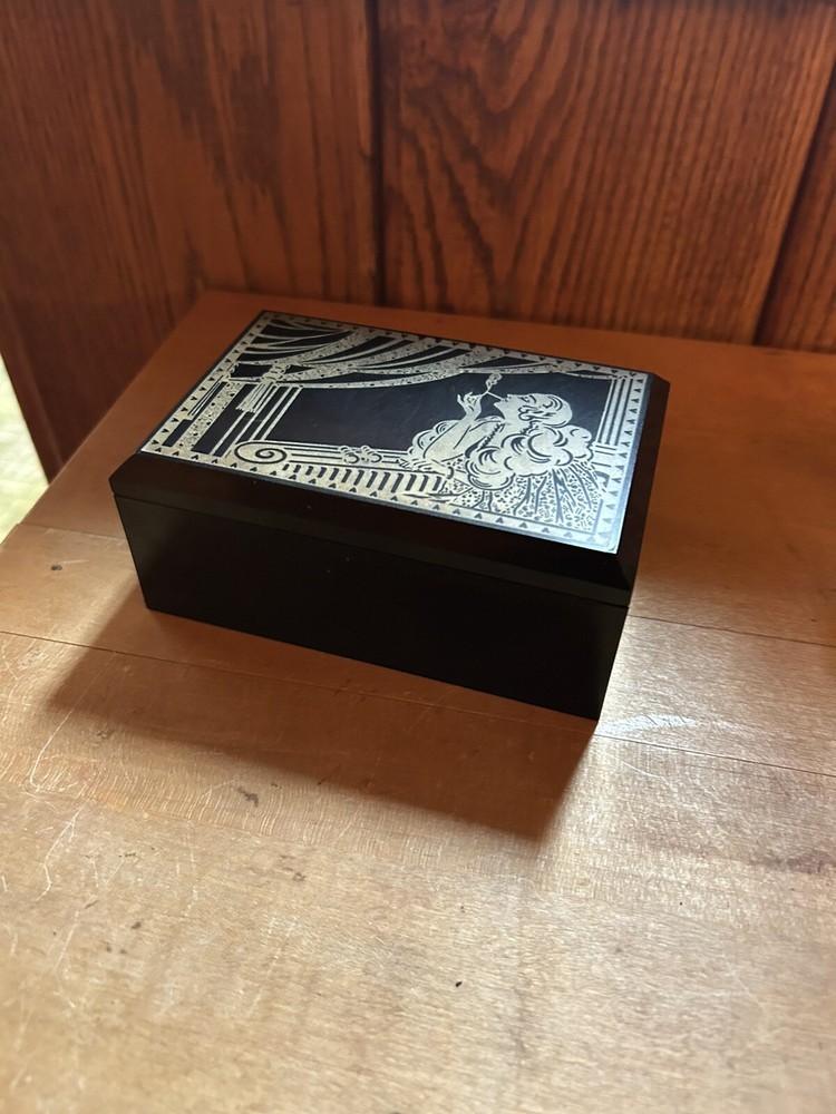 Vintage Art Deco Bakelite Cigarette Box