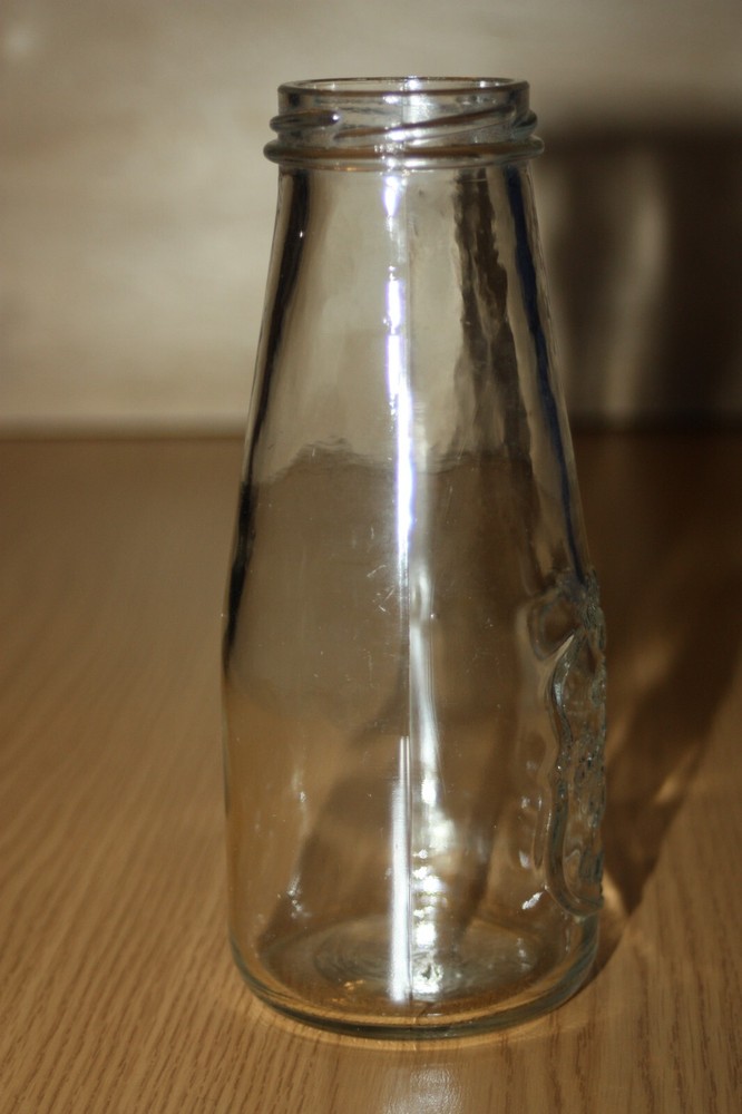 2 Collectable Drinks Bottles - Crofton Refreshing Ice Cold Drink Glassware