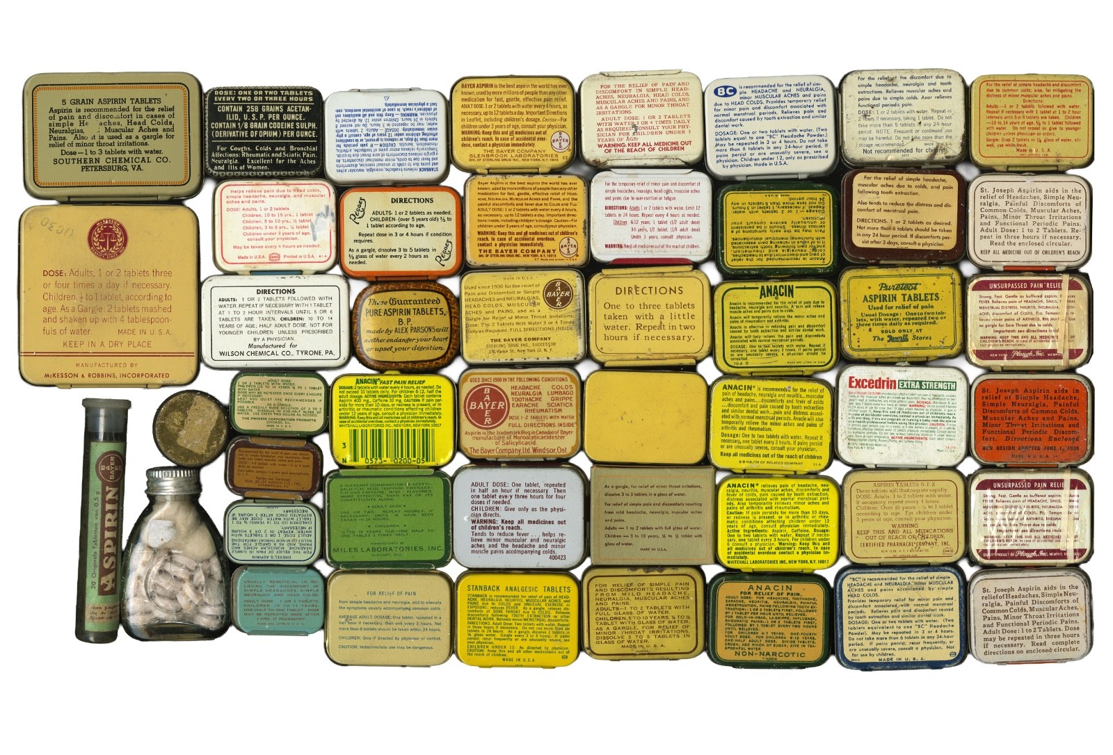 48 rare US 1920-50s empty aspirin containers in very good to excellent condition