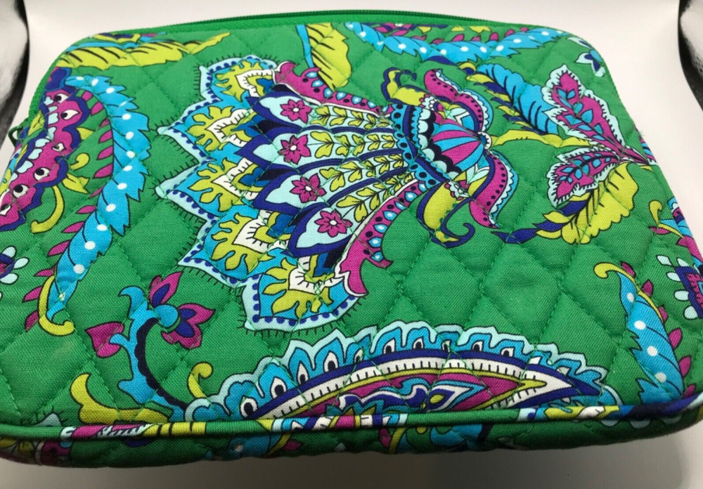 Vera Bradley E-Reader Sleeve in Emerald Paisley