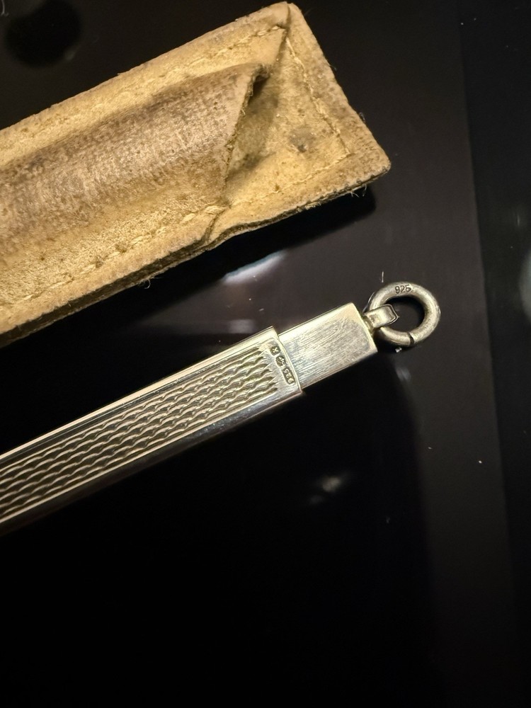 Solid Hallmarked 925 Silver Beautiful Retracting Toothpick With Leather Case