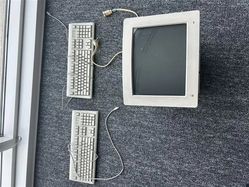 Macintosh M0350