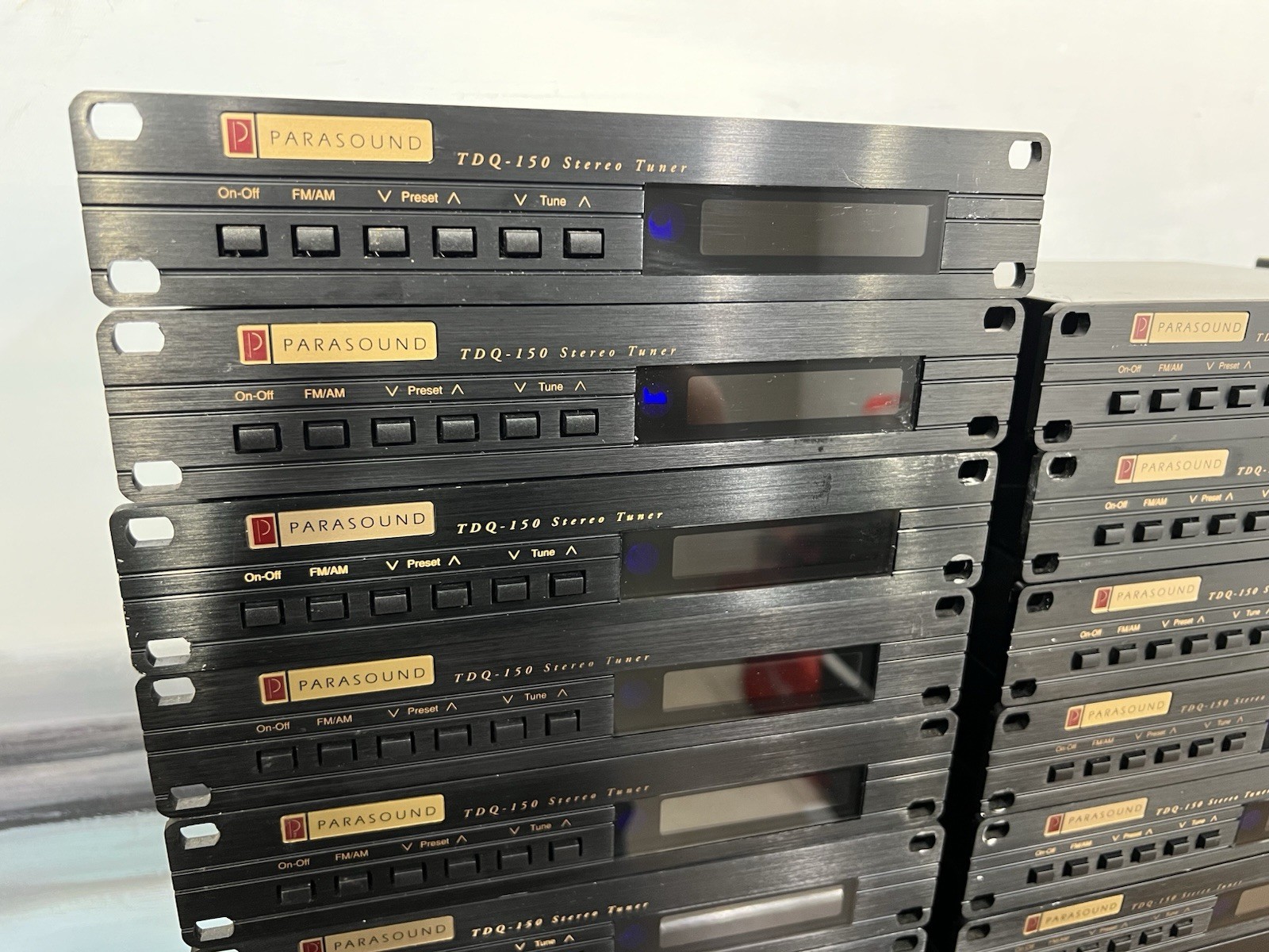 Parasound TDQ-150 Stereo tuner Working ( PRICE FOR 1 UNIT ONLY )