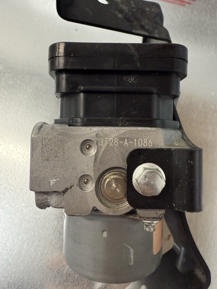 17-20 Suzuki Gsxs 1000 Abs Pump Unit Module
