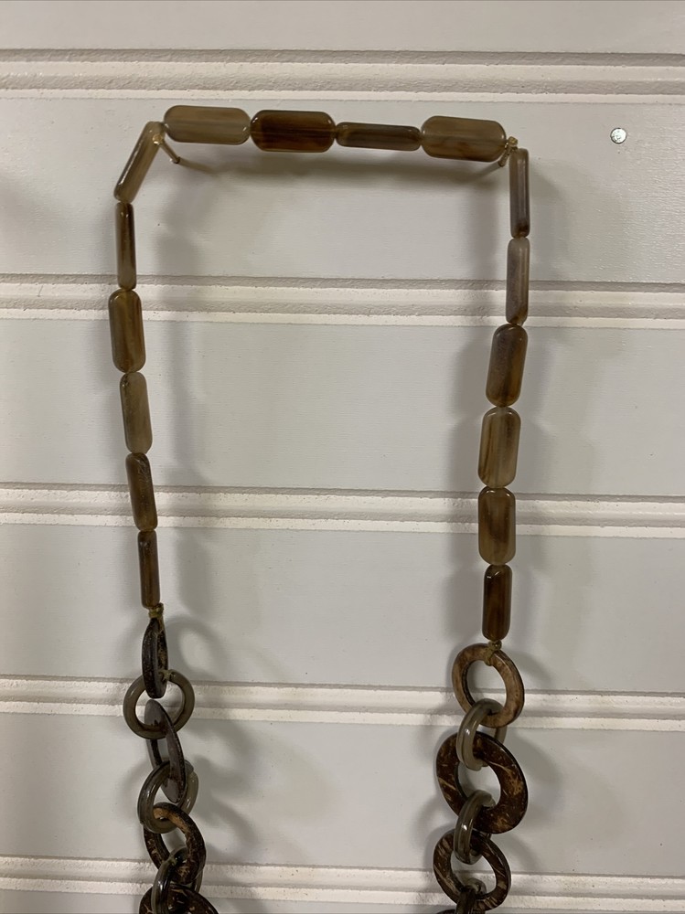 40” brown beads and circles necklace
