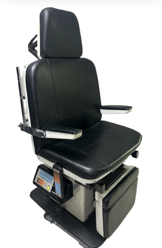 Midmark 411 Procedure Chair with Hand Control