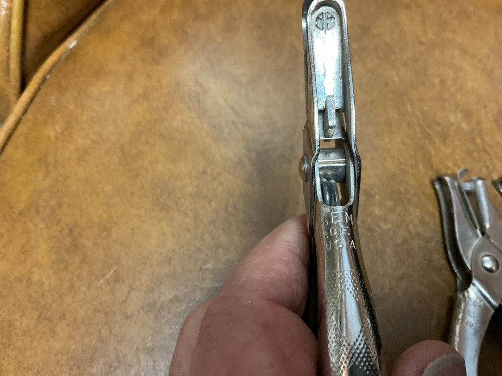 3 GEM PAPER PUNCHES