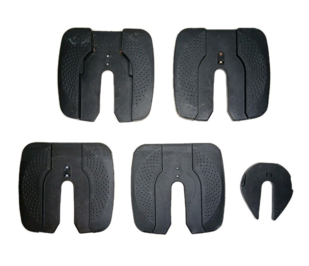 Assortment Of Bowflex SelectTech 560 Dumbbell Replacement Plate Weights