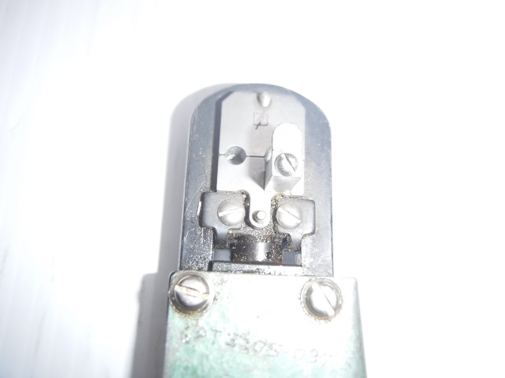 Brandy N22RVMT-3 Hand Crip