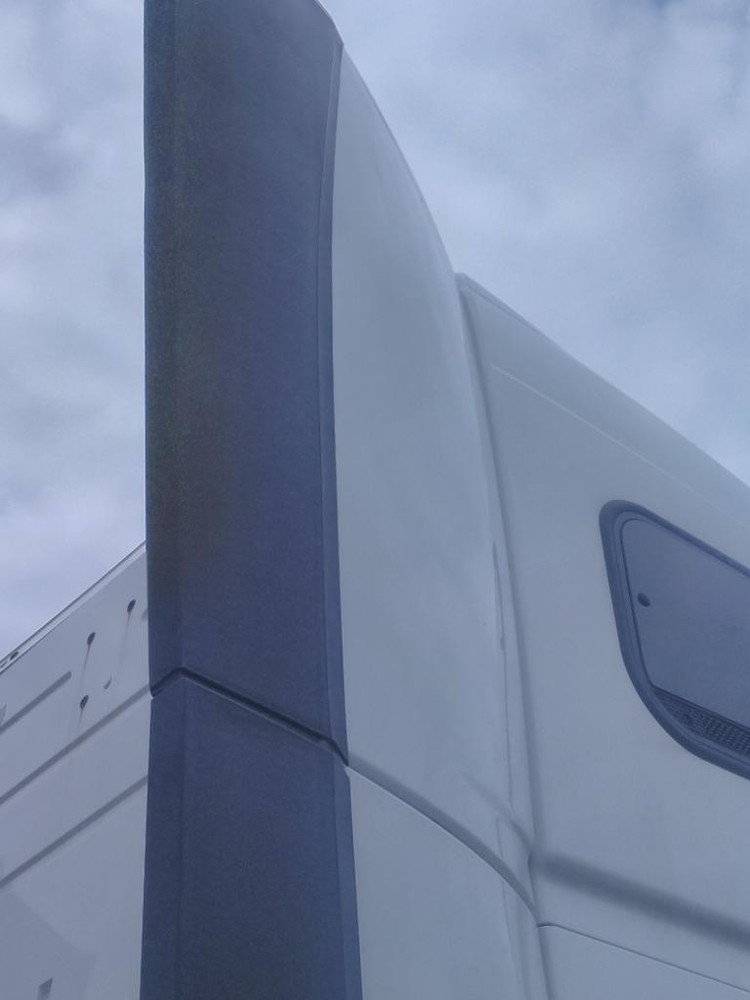 For 2016 VOLVO VNL SLEEPER FAIRING Right ,  GA