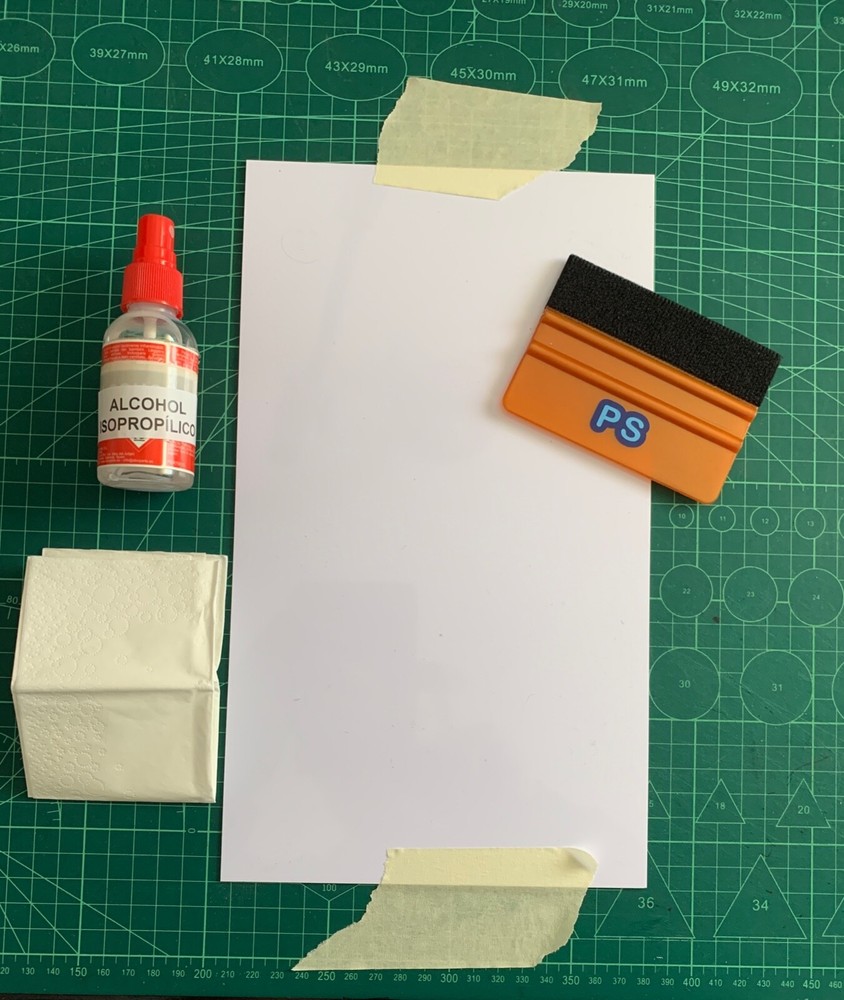 Vinyl Installation Scraper