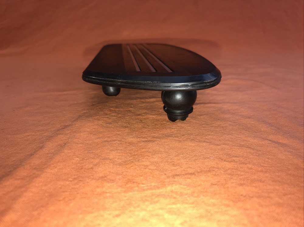 HARLEY-DAVIDSON GENUINE STREAMLINER FLOORBOARD RUBBER INSERT-RIGHT SIDE ONLY!