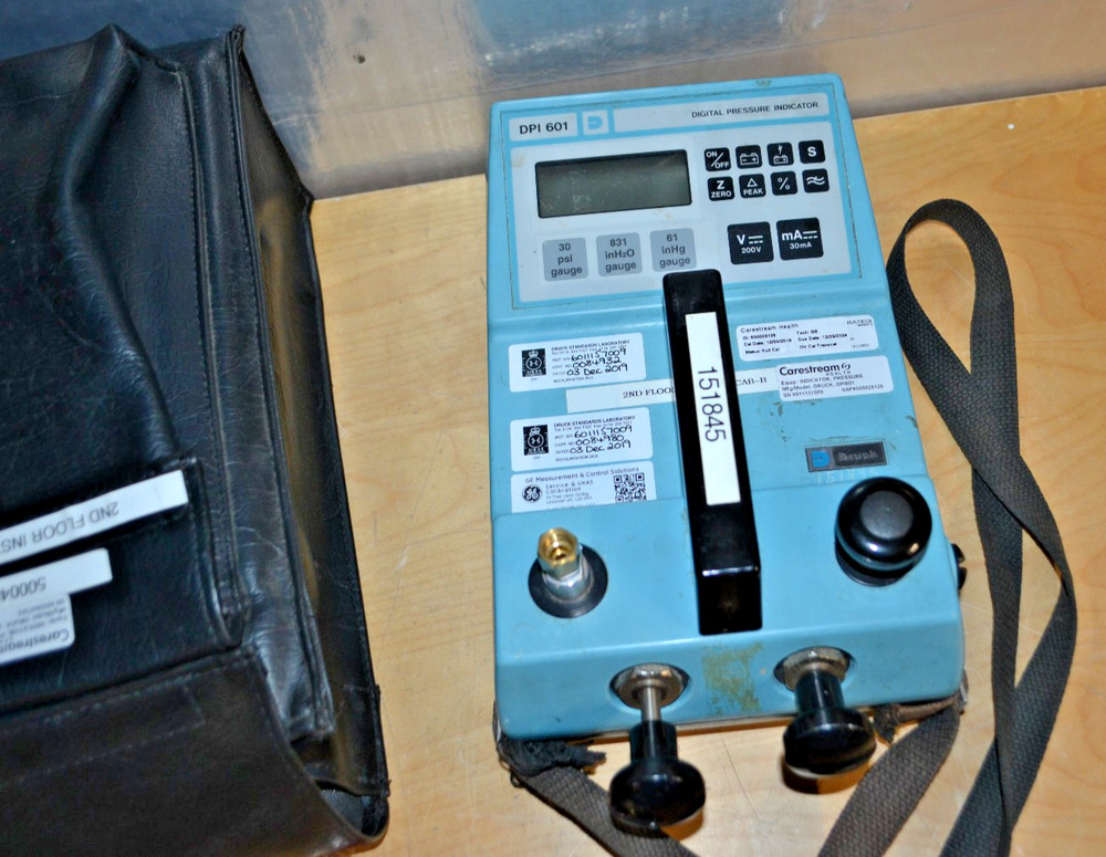 DRUCK ~ DPI 601 ~ DIGITAL PRESSURE INDICATOR ~ Tested ~ (Z)
