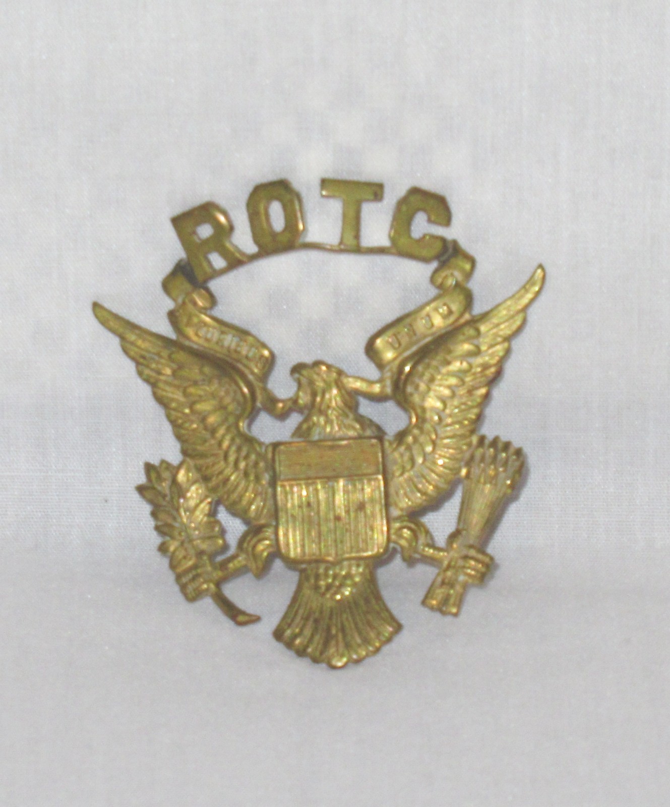 Vintage US Army WW2 ROTC Hat Badge & Screw Back