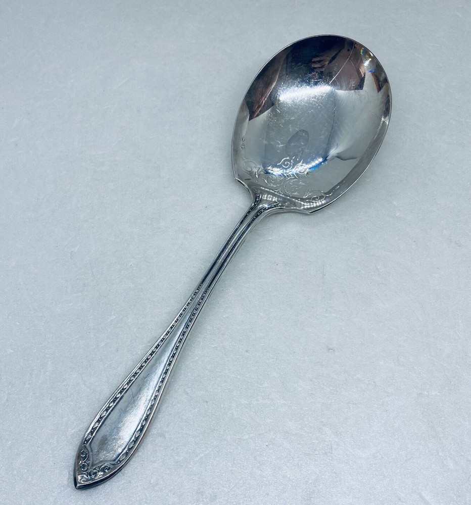 Vintage Community Plate Large Scoop Casserole Spoon 9” Silverplated Ornate 29