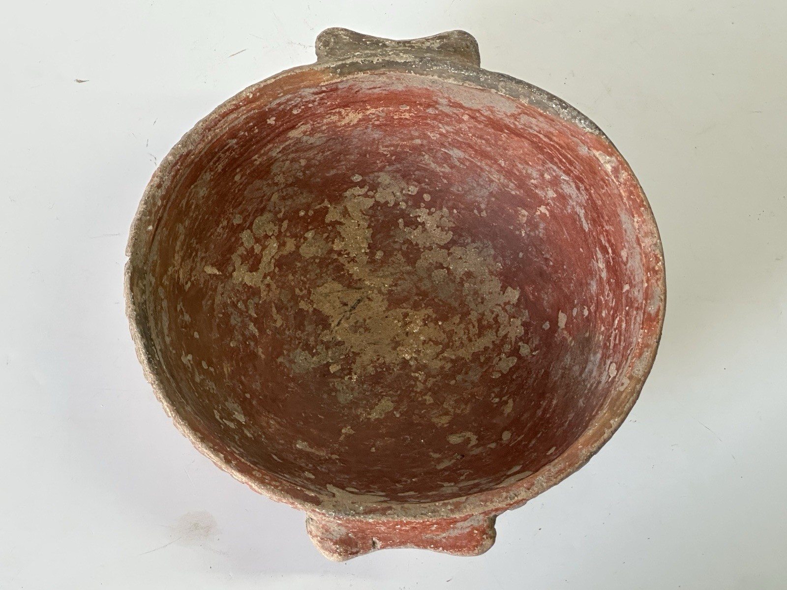COLORFUL RED QUAPAW POTTERY HANDLED PIE CRUST BOWL ARKANSAS MISSISSIPPIAN JAR