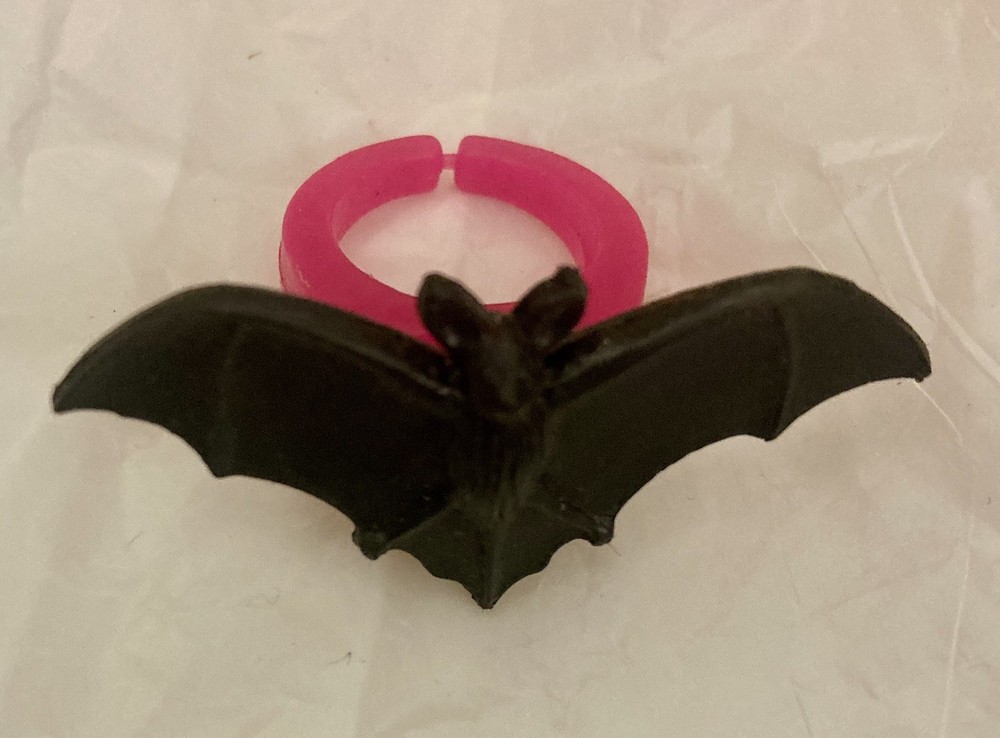 Vintage PAPCO Black & Pink Bat Ring