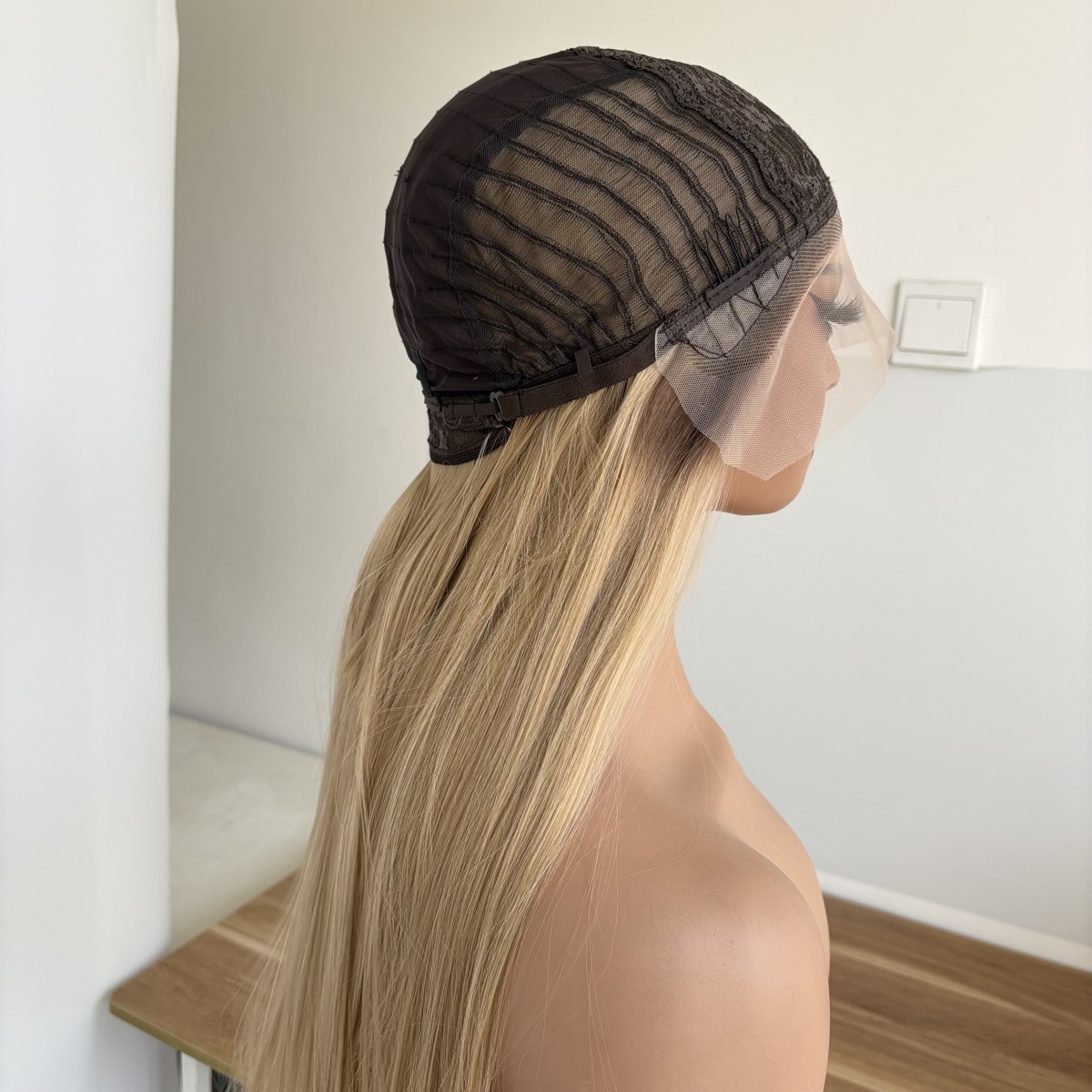 Synthetic Hair Heat Resistant HD T Lace Front Wig Long Straight Ombre Blonde