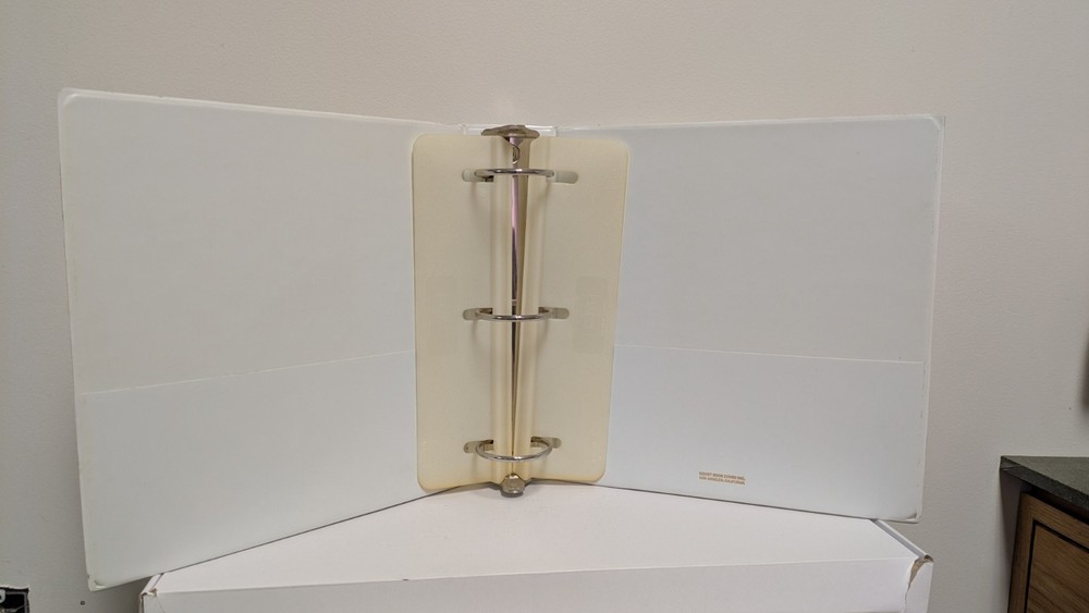 Vintage 1980's Apple Computer Rainbow Logo Software Bank 3-Ring Binder Folder