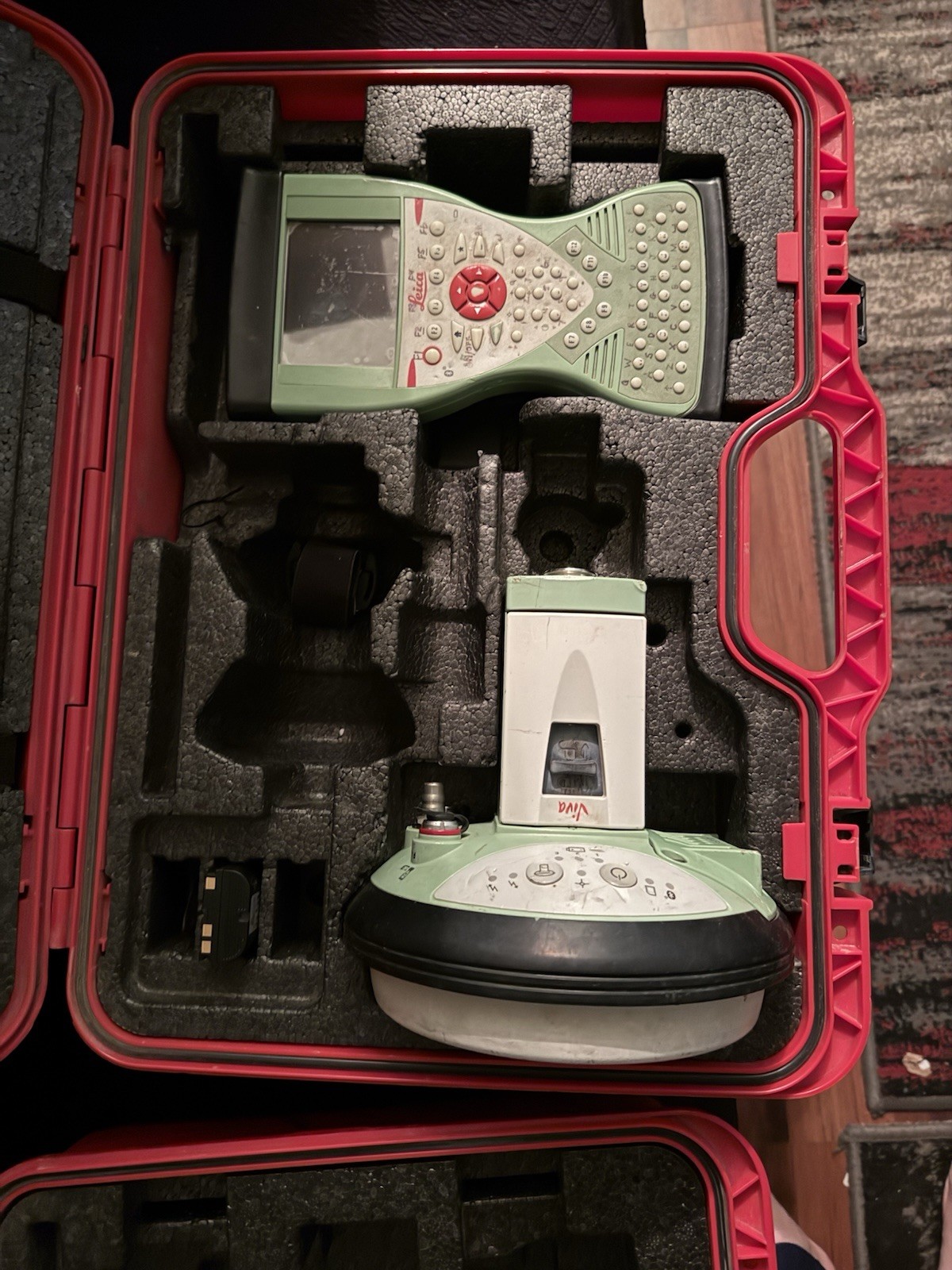 Leica Dual GS15 GPS GNSS RTK Base & Rover KIT with CS15 Field Controller