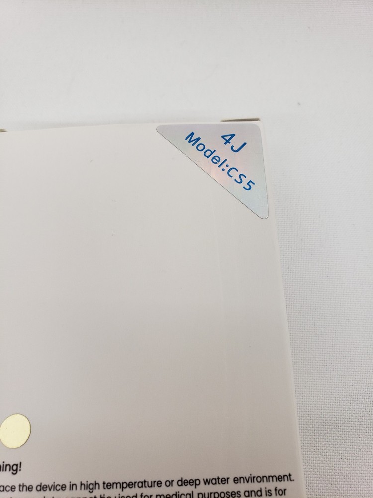 Fitness Tracker Model CS5 with 4 bands