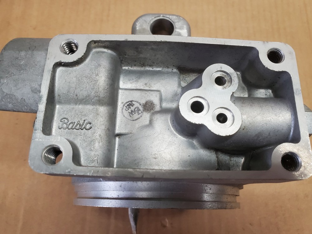 Genuine OEM Meyer 15573 Snow Plow Pump Base & Strainer Assembly E46 E47 E57