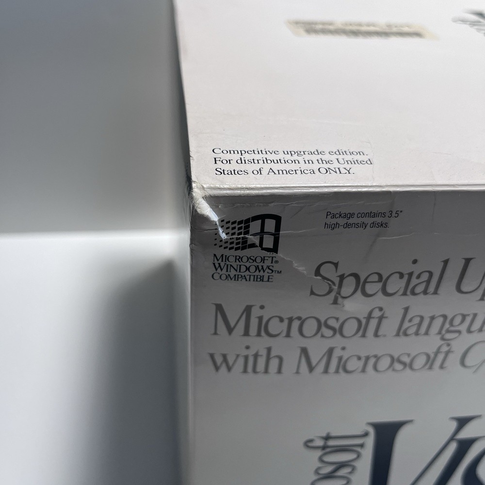 1993 MICROSOFT VISUAL C++ PROFESSIONAL EDITION BOOK SET SEALED DISKS