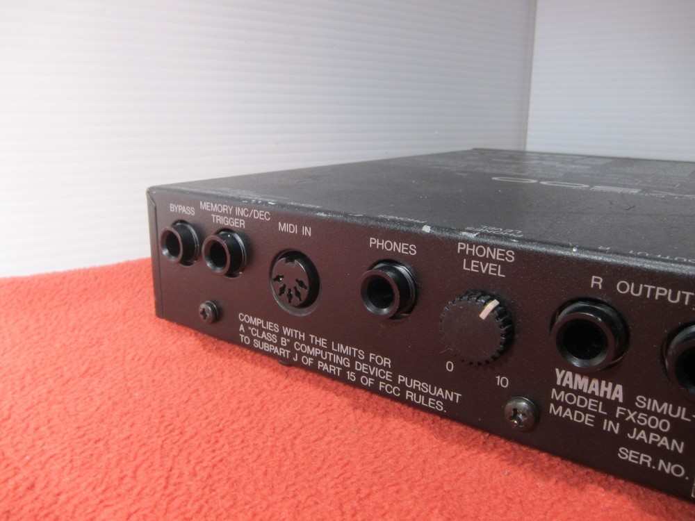 Yamaha FX500 Multi Effects Processor Guitar Effect w/ AC Adapter / Fast Shipping