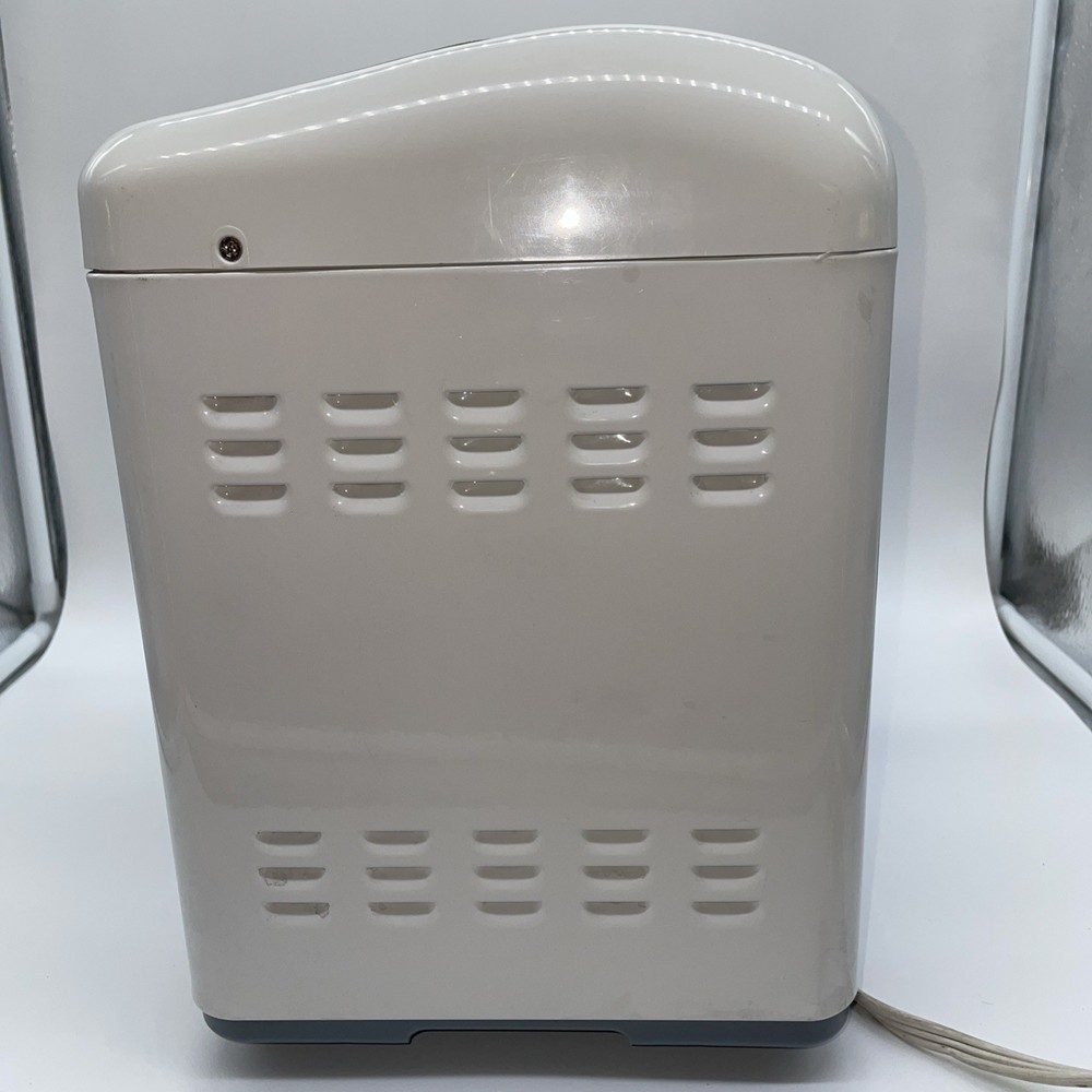 Oster Bread Maker 58-Minute Expressbake 2 lb Model 5834