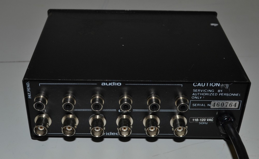 KRAMER VM-6A VIDEO AUDIO DISTRIBUTOR 110-120V