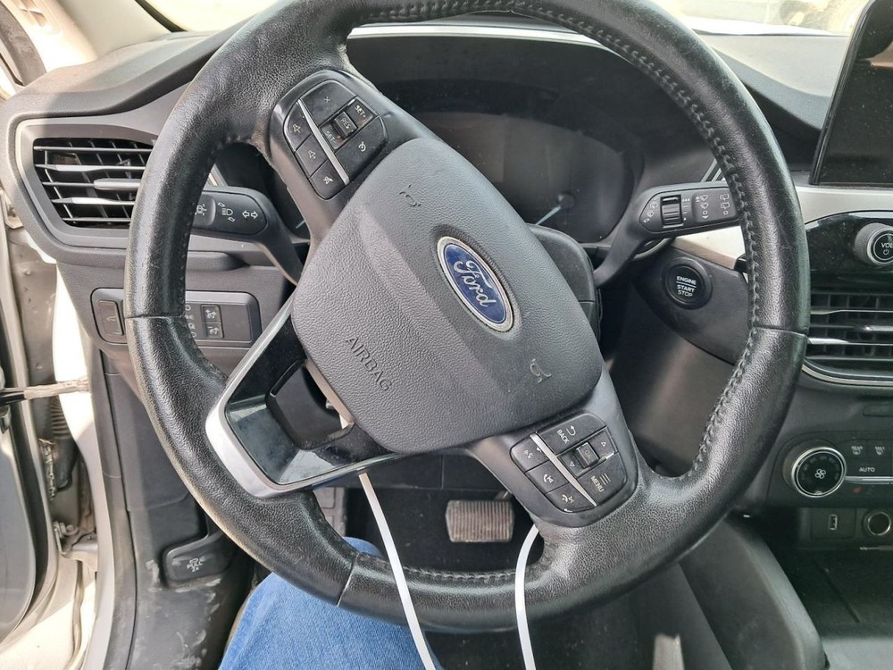Console Front Floor With Automatic Temperature Control Fits 20-22 ESCAPE 4865180
