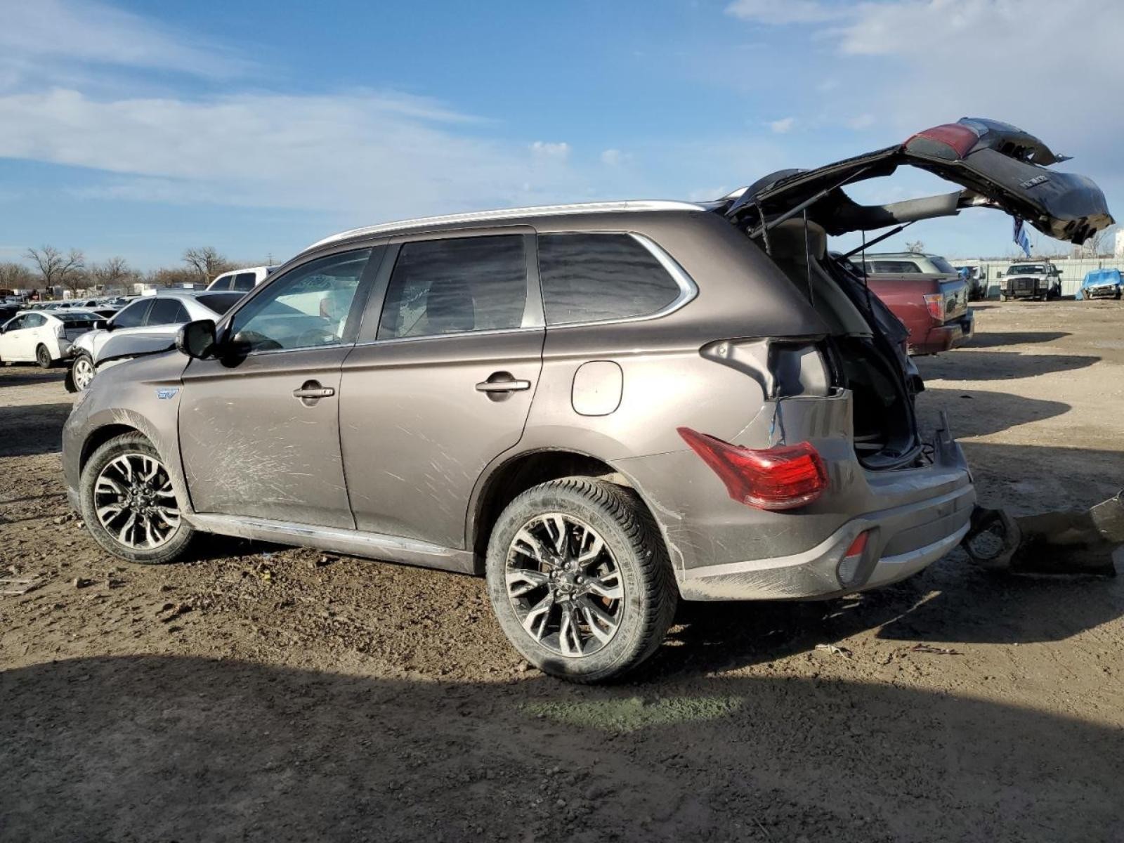 2018-22 Mitsubishi Outlander PHEV 2.0L Engine Fuse Box Plug-In Hybrid BROKEN LID