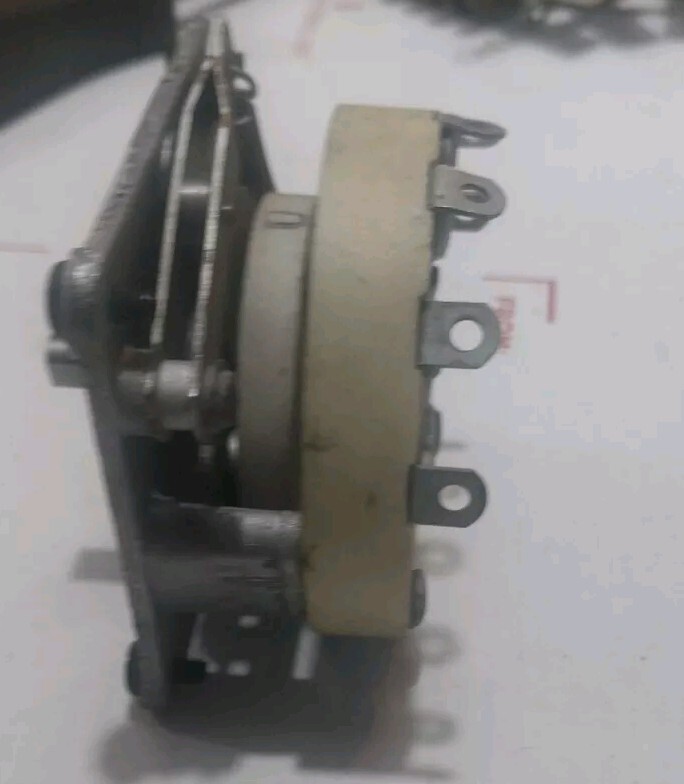 NOS For signal corps Transmitter Unit. Ceramic Rotary Switch.