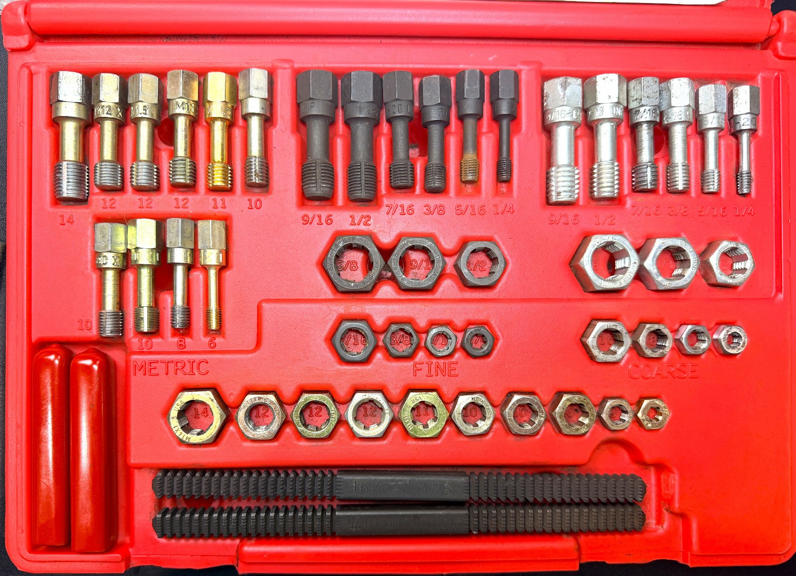 SNAP ON  RTD48  48-Piece Master Rethreading Tap and Die Set  USA