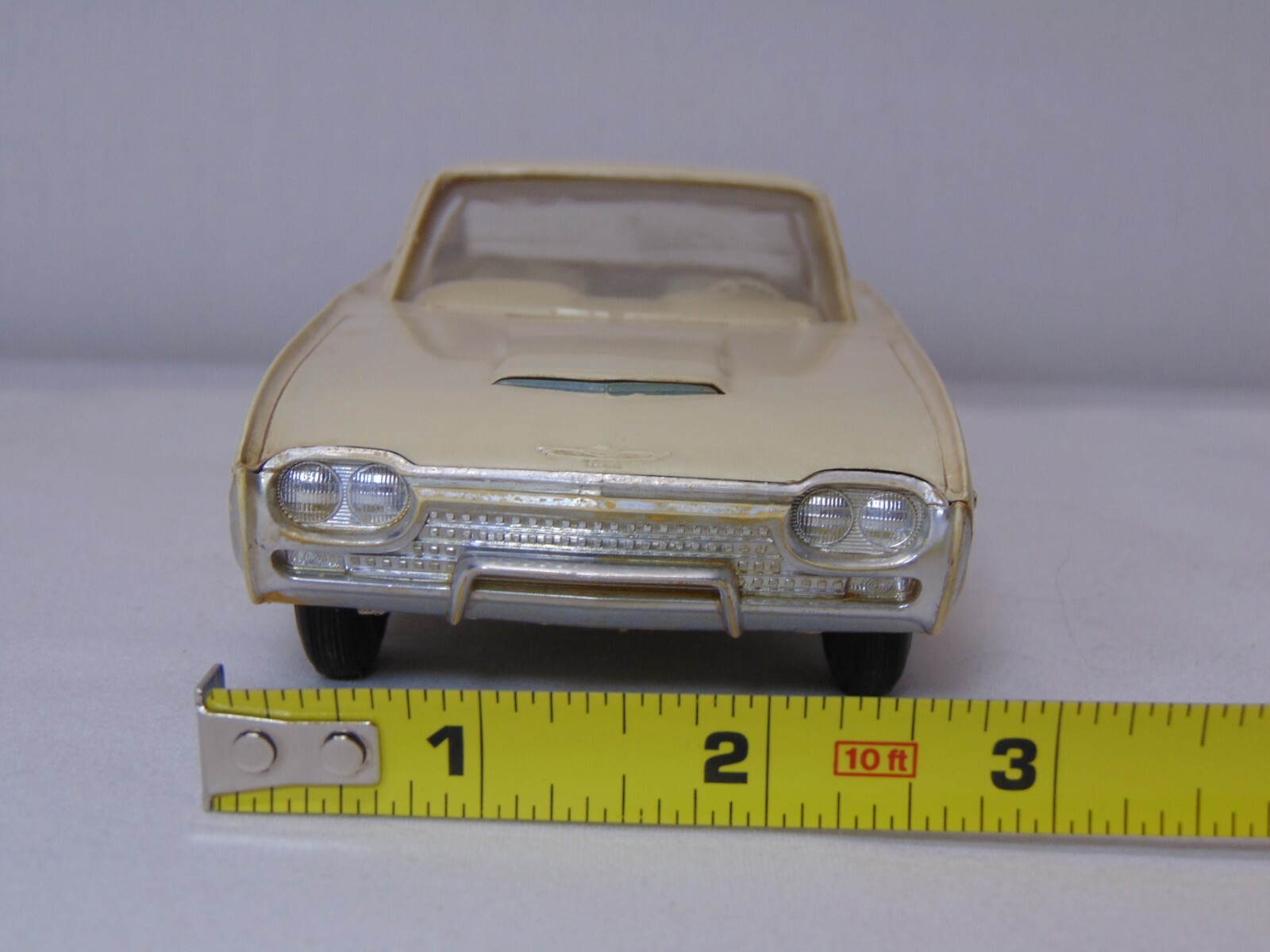 1962 DEALER PROMO CAR FORD THUNDERBIRD 2 DOOR TILT AWAY STEERING WHEEL