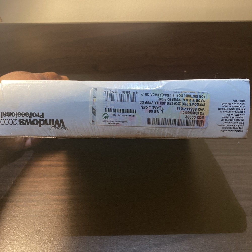 (NEW) Microsoft Windows 2000 Professional Retail Box Sealed (Upgrade Version)