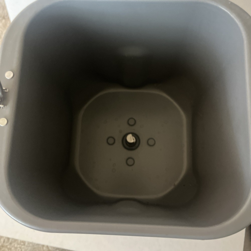 Williams Sonoma WS-1094 Bread Machine Pan Only