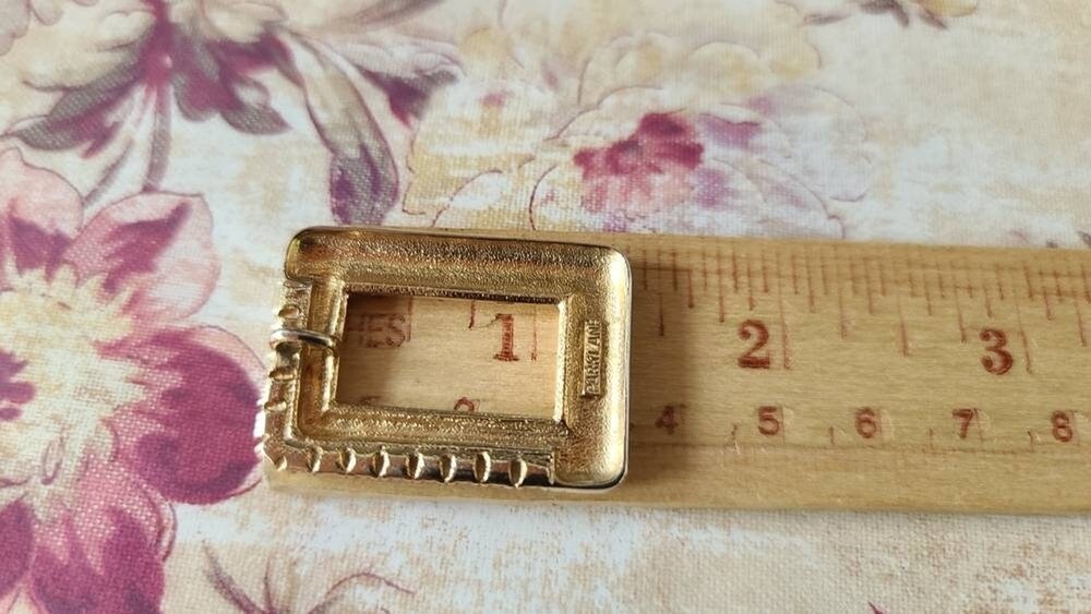 Parklane Rectangular Rhinestone Gold Pendant