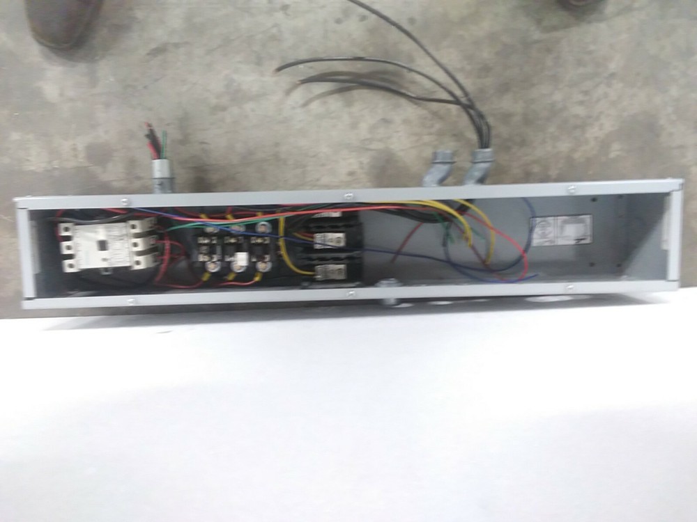 Cooper B-line Auxiliary Gutter 480 V 3 Phase Part#66e