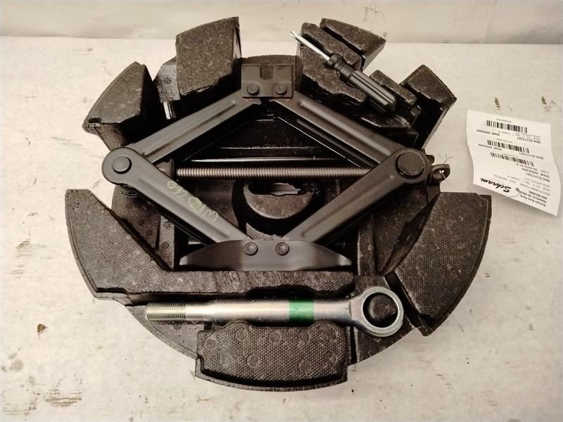 Jack w/Tool Kit For 2021 Impreza 2864480