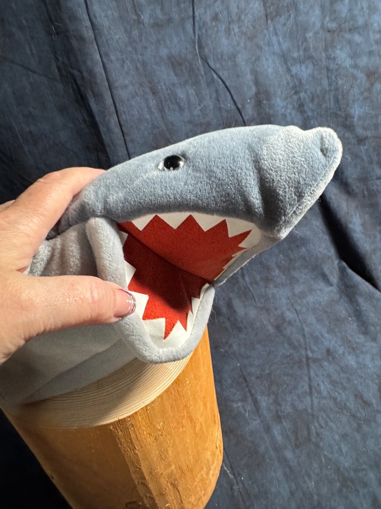 Folkmanis Puppet 22" Great White Shark Hand puppet, EUC