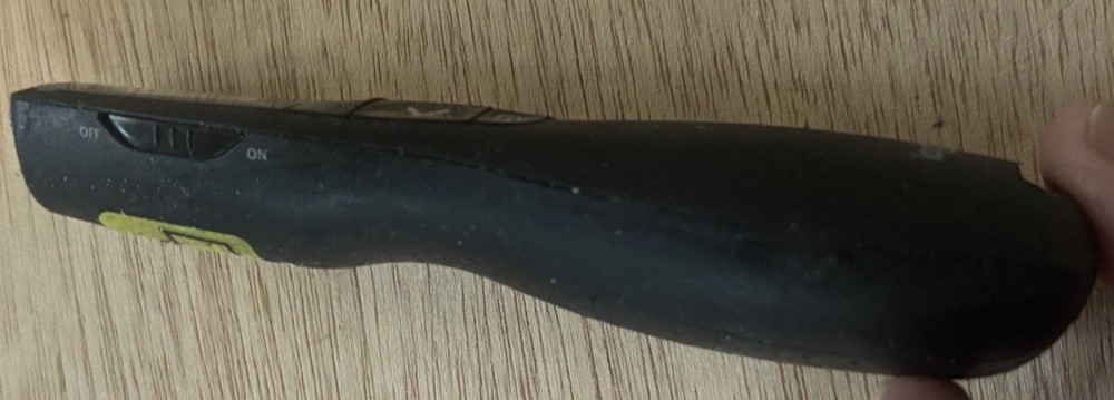 Logitech Professional Slideshow Remote Laser Pointer Presenter