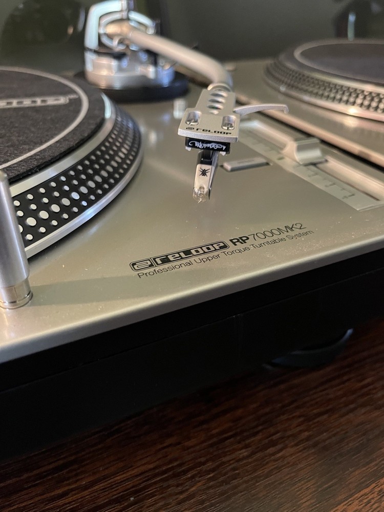 Reloop RP 7000MK2 - Pair W/ Extras !!! EXCELLENT