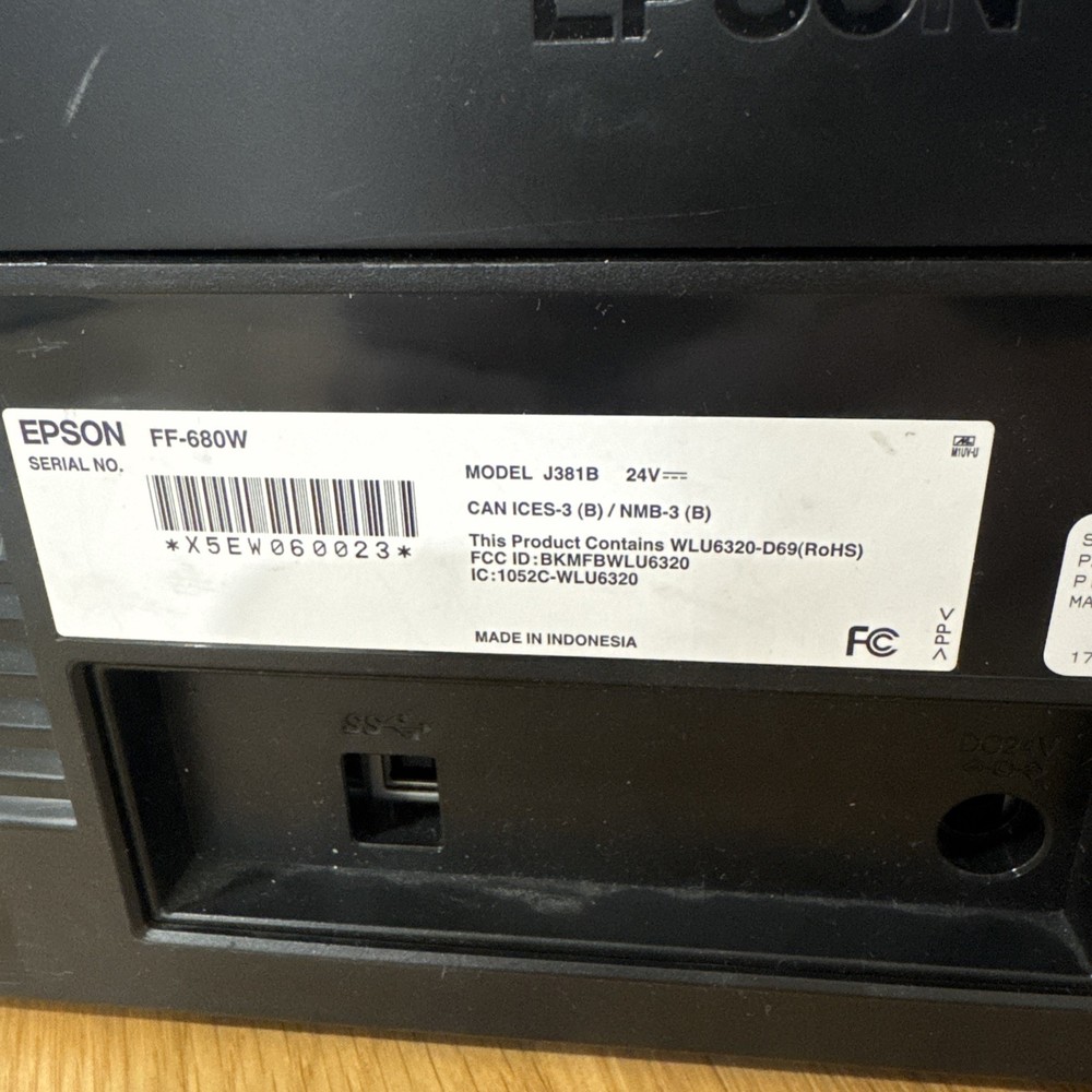 Epson Fastfoto FF-680W Wireless Photo & Document Scanner READ DESC. UNTESTED