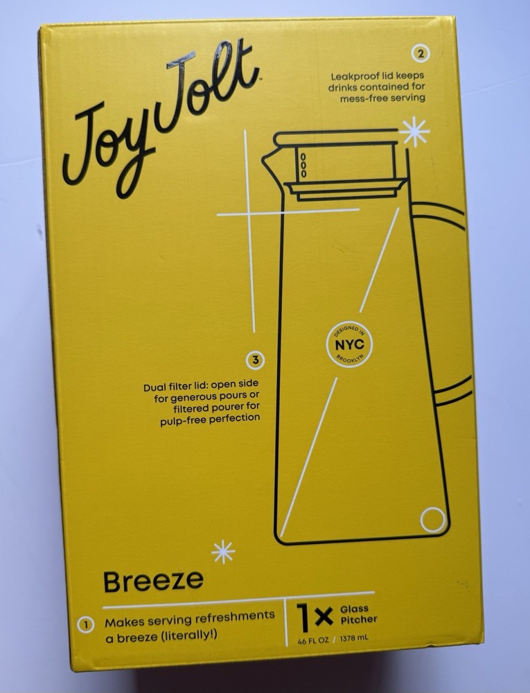 JoyJolt Breeze Glass Pitcher