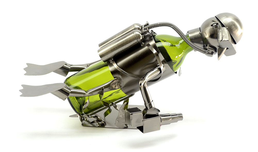 Scuba Diver Metal Wine Bottle Holder Display