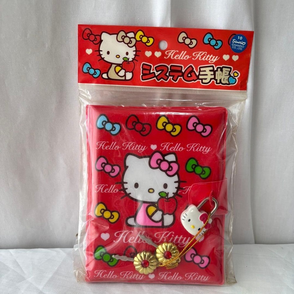 Unopened / with key] 2007 Hello Kitty System Notebook Red Original Notebook